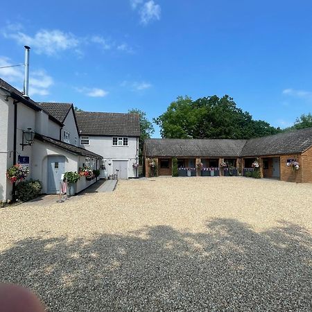 Village Limits Bed And Breakfast Rooms Woodhall Spa Esterno foto