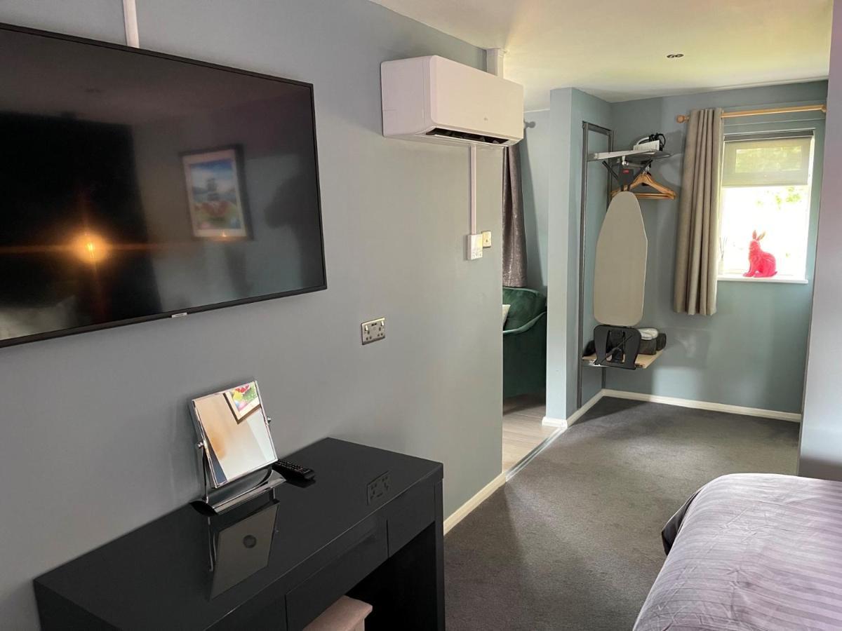 Village Limits Bed And Breakfast Rooms Woodhall Spa Esterno foto