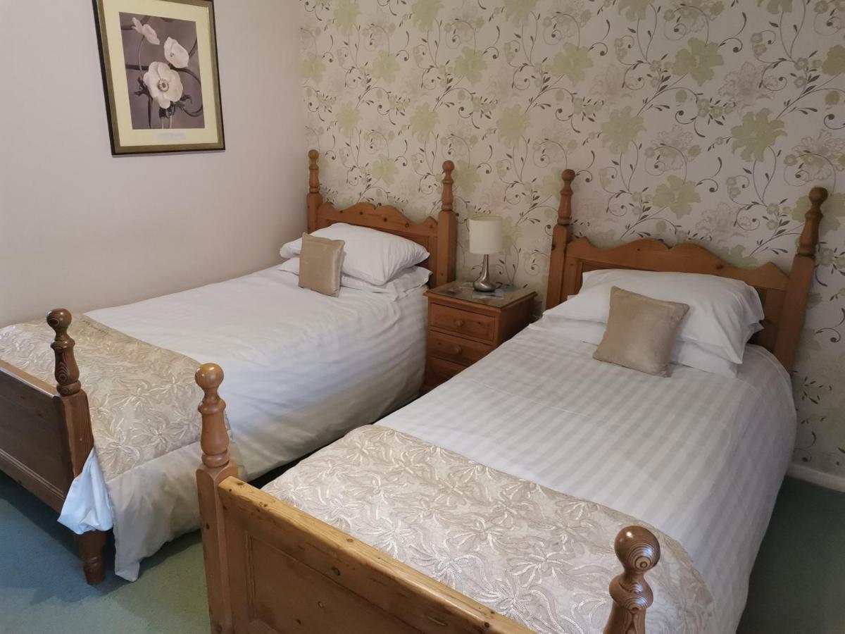 Village Limits Bed And Breakfast Rooms Woodhall Spa Esterno foto