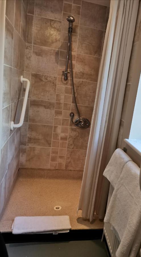 Village Limits Bed And Breakfast Rooms Woodhall Spa Esterno foto